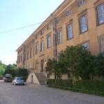 Grundschule im Schloß Ostrau